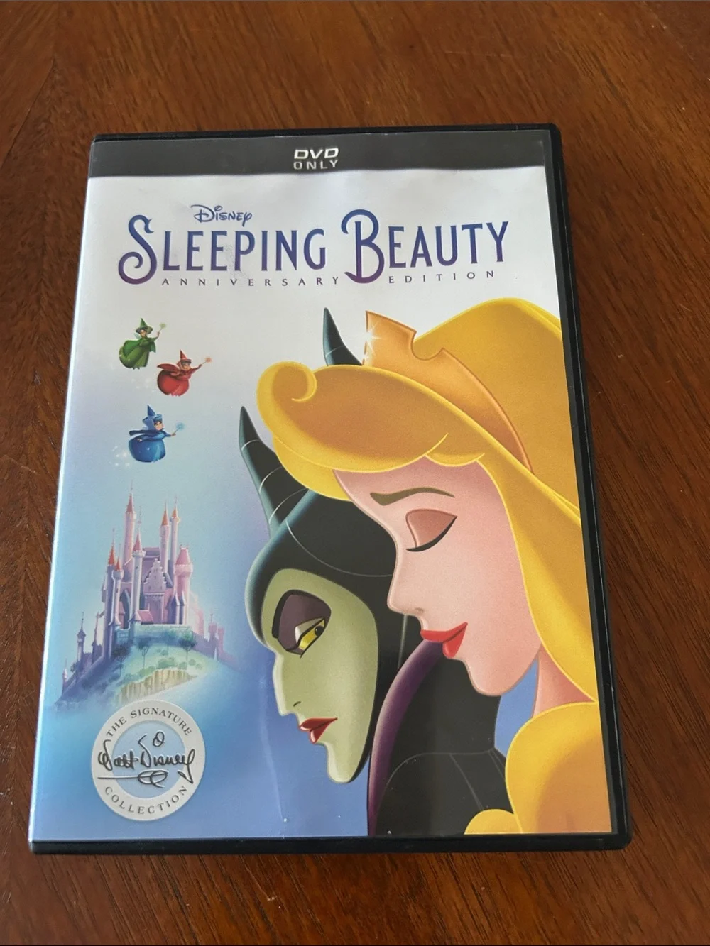 Disney Classic DVD Bundle — Sleeping Beauty, Snow White, Pinocchio, Bambi
